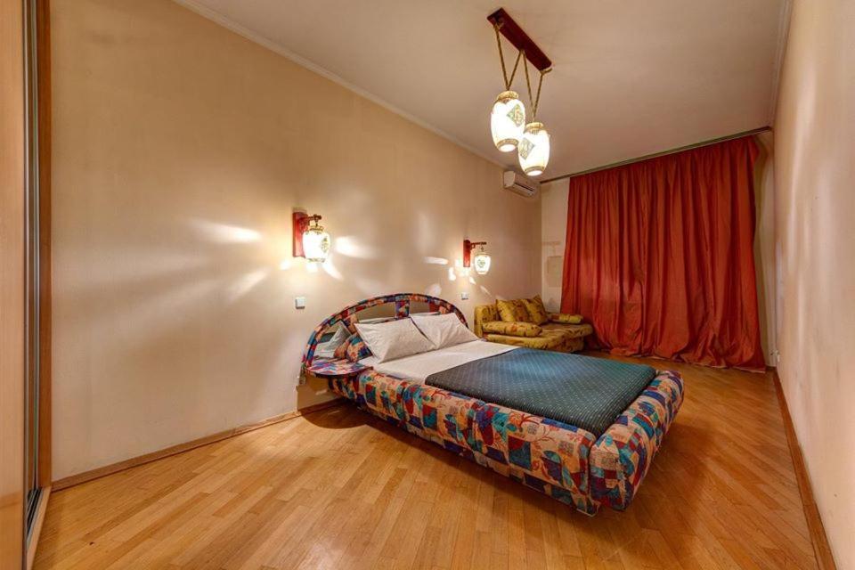 Apartments On Shota Rustaveli キエフ エクステリア 写真